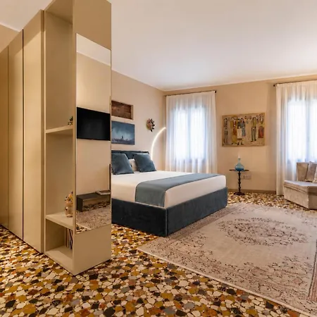 Гостевой дом Cinqueteste Luxury