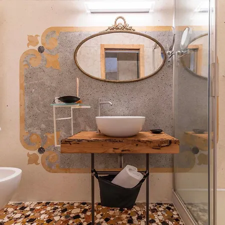 Гостевой дом Cinqueteste Luxury 4*