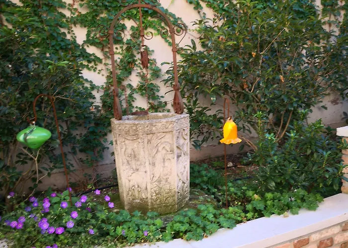 Cinqueteste Luxury 4*