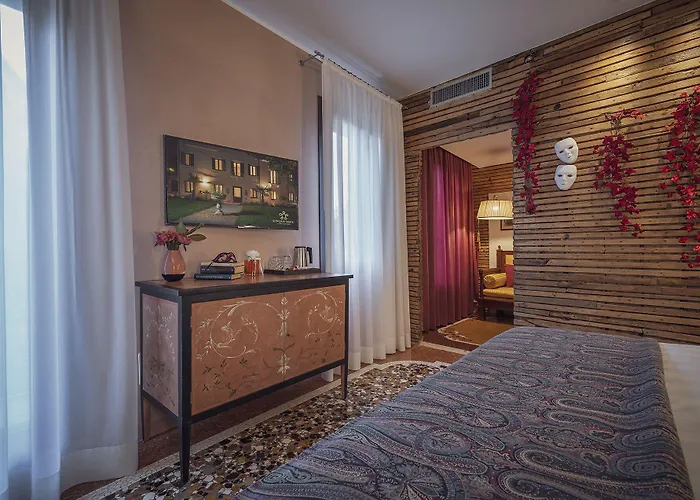 Cinqueteste Luxury بيت ضيافة