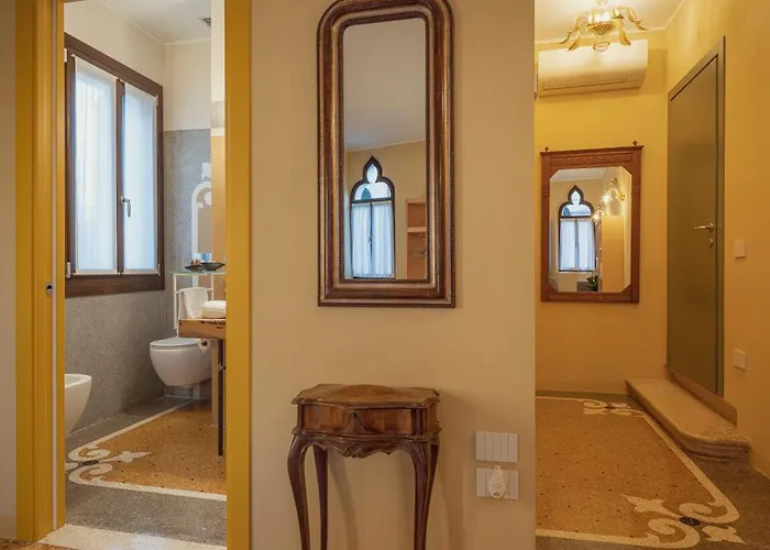 Affittacamere Cinqueteste Luxury 4*