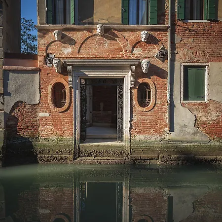 Cinqueteste Luxury Venice