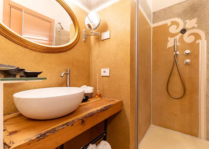 Cinqueteste Luxury Maison d'hôtes