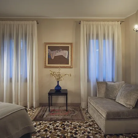 Cinqueteste Luxury 4* Βενετία