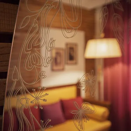 Cinqueteste Luxury Πανσιόν