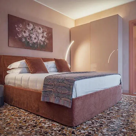 Cinqueteste Luxury Πανσιόν Βενετία