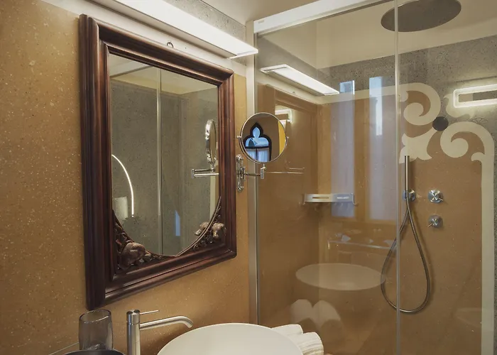 Cinqueteste Luxury Vendégház 4*