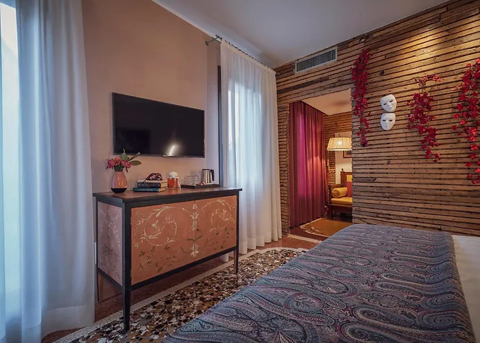 Cinqueteste Luxury 4*