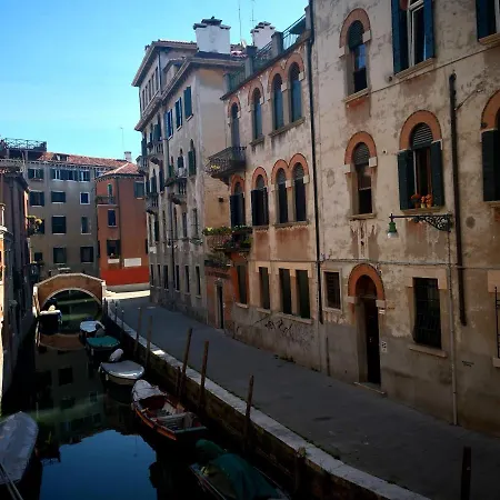 Cinqueteste Luxury Gasthof Venedig