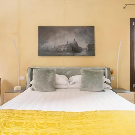Gasthof Cinqueteste Luxury Venedig