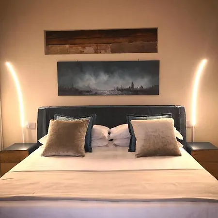 Cinqueteste Luxury Gasthuis